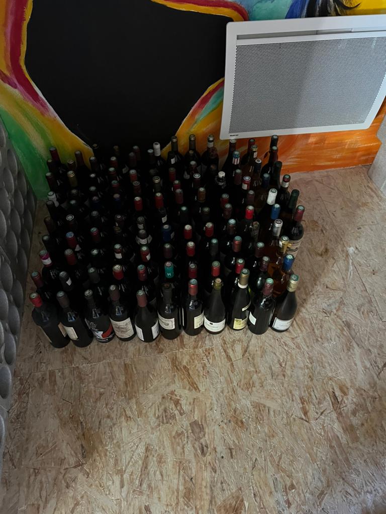 Vin, Enlèvement ou Envoi, Comme neuf, France