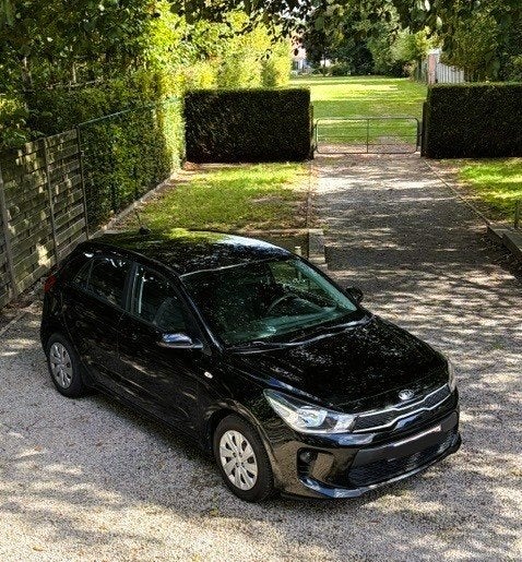 Kia - Rio, Achat, Euro 6, Noir, 5 places
