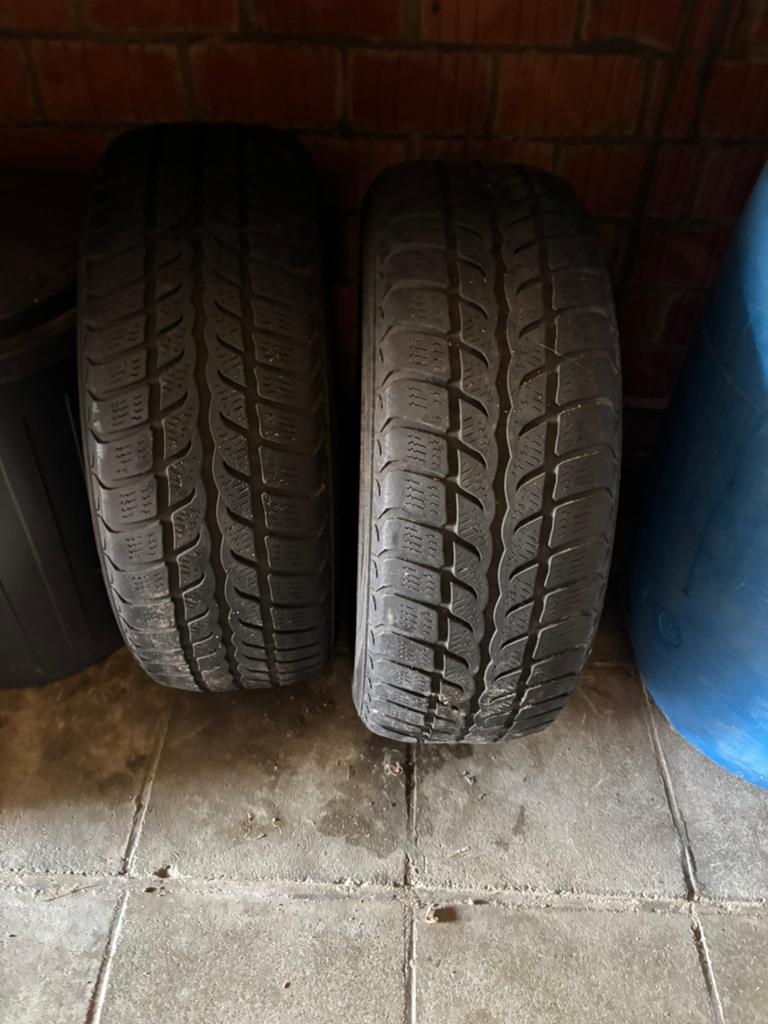 Auto banden 205 55 16, Auto-onderdelen, Banden en Velgen, Ophalen, Band(en)