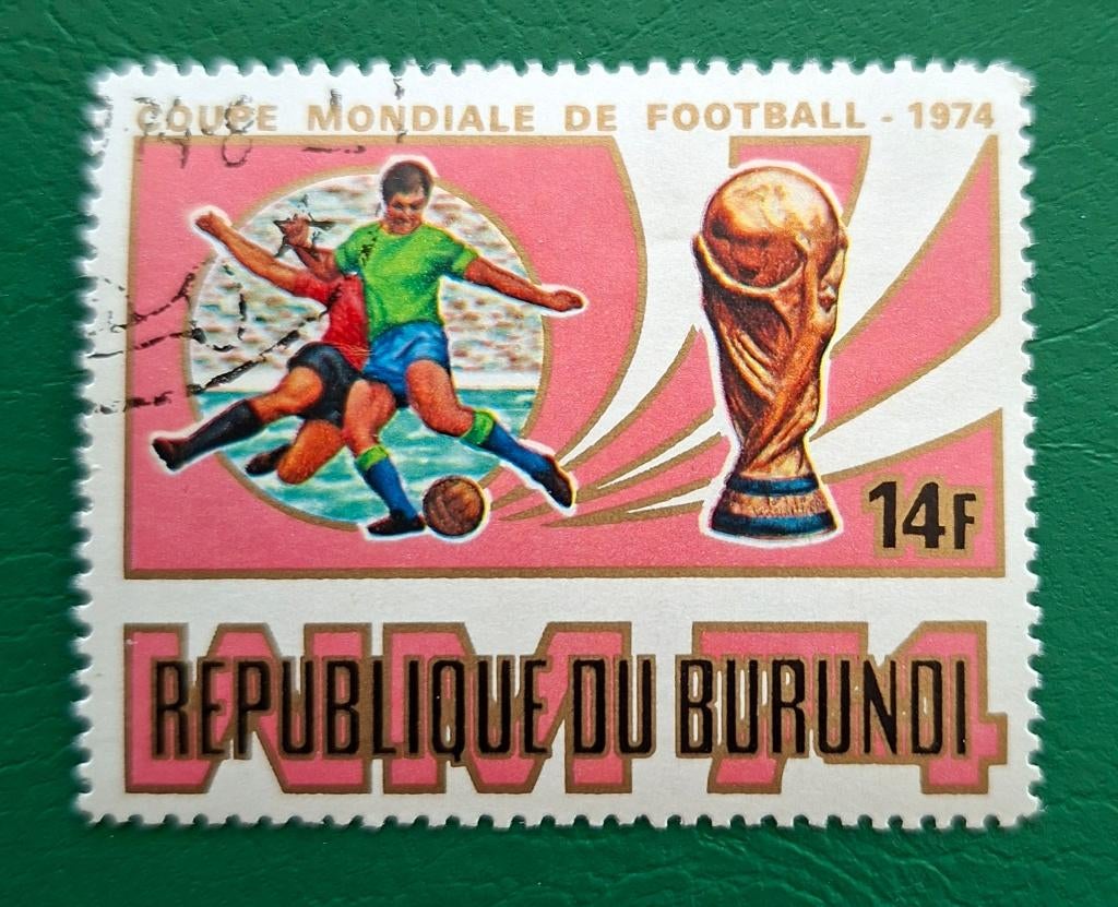 Postzegel Burundi OBP 642 = Y&T 615, Postzegels en Munten, Ophalen of Verzenden, Gestempeld