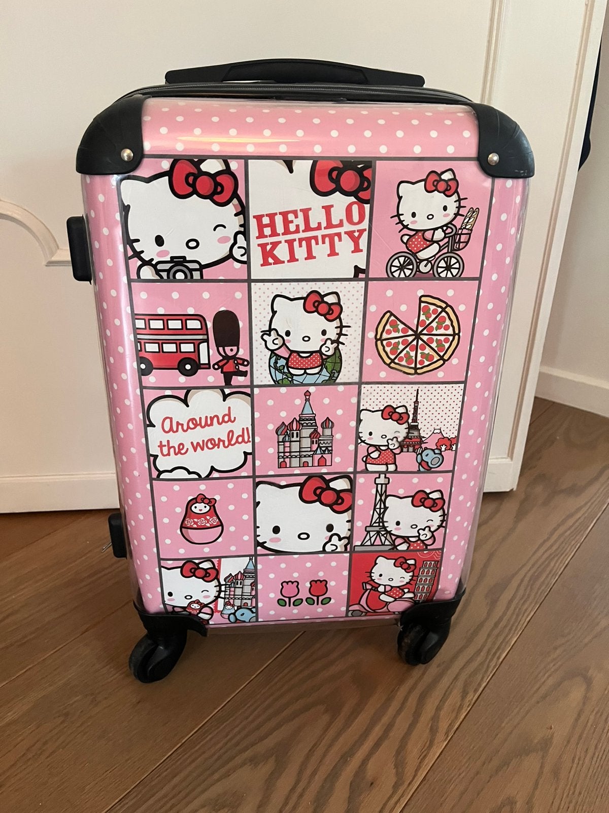 Valise Hello Kitty (55 x36x20 cm), Bijoux, Sacs & Beauté, Enlèvement, Comme neuf, Roulettes