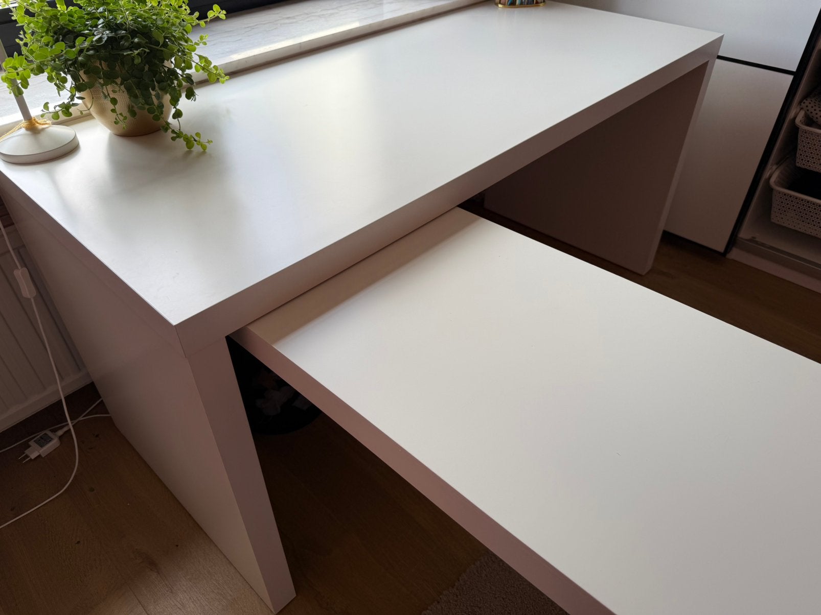 Bureau met zijdeel Malm Ikea, Maison & Meubles, Bureaux, Enlèvement, Comme neuf, IKEA