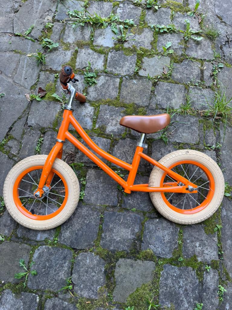 Republic Dutch velo sans pedales - supercool!, Enlèvement ou Envoi, Utilisé, Moins de 16 pouces