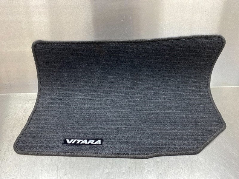 JEU DE TAPIS Suzuki Vitara (LY / MY) (01-2015/-), Utilisé, Suzuki
