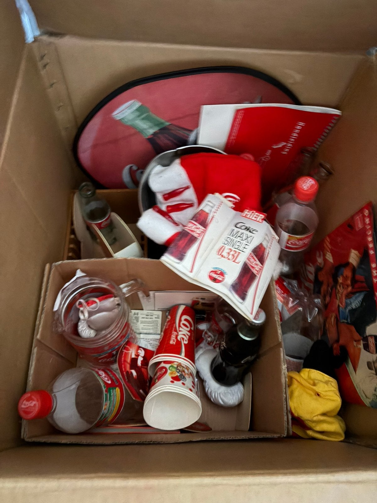 Coca cola van alles 70€, Verzamelen, Ophalen of Verzenden, Zo goed als nieuw