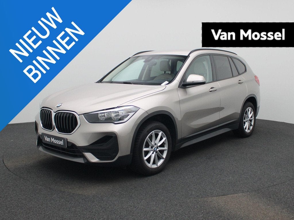 BMW X1 sDrive16dA (85 kW) NAVI | CAMERA | Sfeerverlichting |, Auto's, BMW, Bedrijf, Te koop, X1, Airbags, Airconditioning, Automatische klimaatregeling