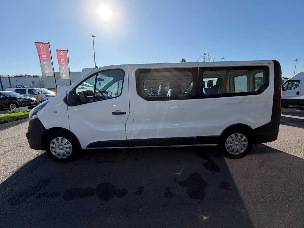Opel Vivaro (Stock ID 22256) — 4