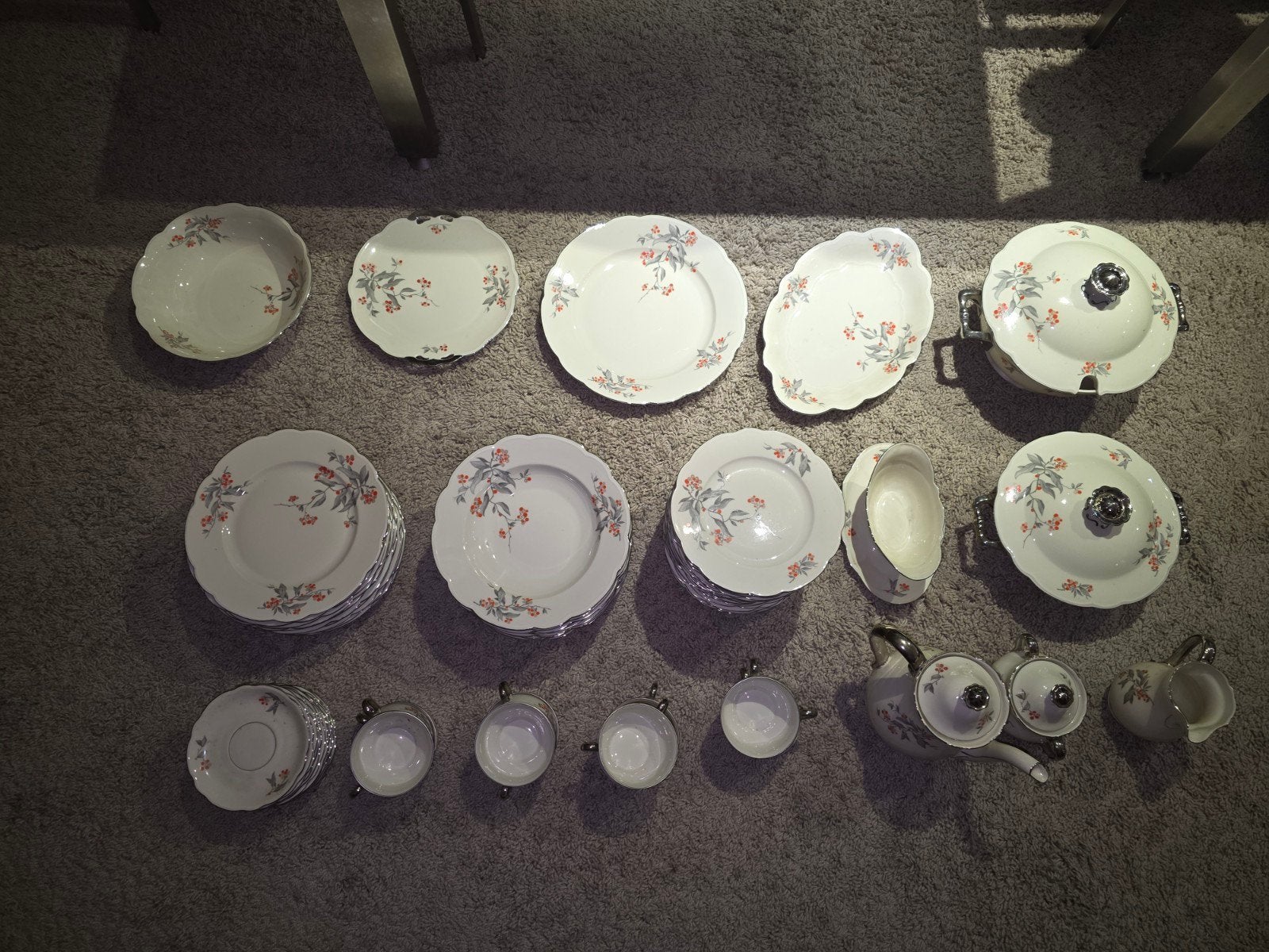 Volledig servies MZ Czechoslovakia jaren 1900-1920, Ophalen