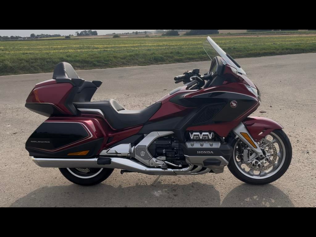 Honda Goldwing 1800 DCT Tour full, Motoren, Occasion, Particulier, Meer dan 35 kW, Toermotor