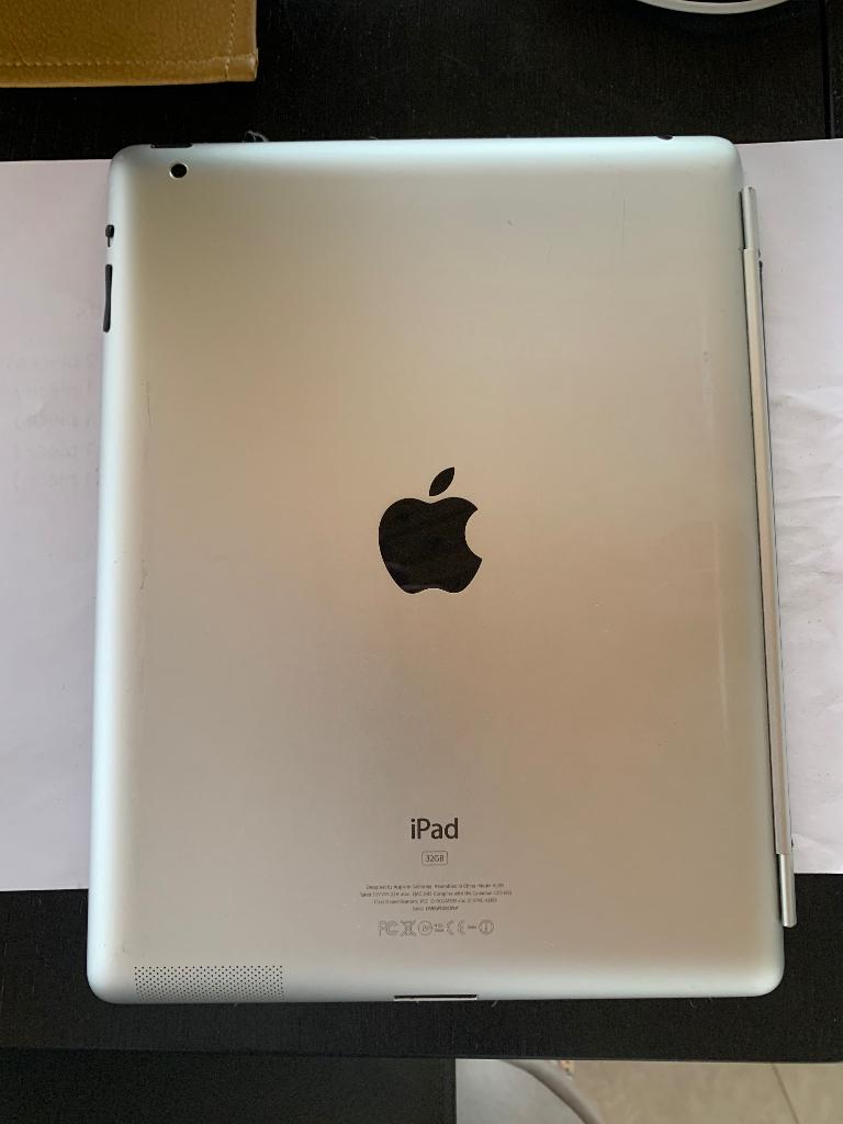 Articles divers, Gebruikt, Apple iPad, Grijs, Wi-Fi en Mobiel internet