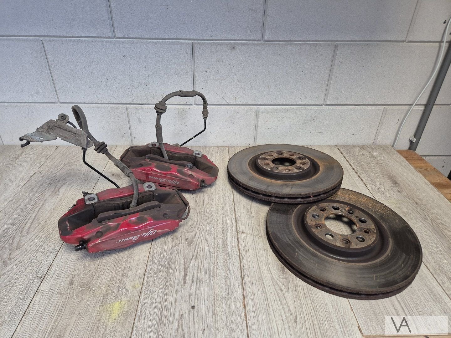 Alfa Romeo 159 remklauw set BREMBO 4 pots 305mm upgrade €300, Gebruikt, -, -, Ophalen of Verzenden