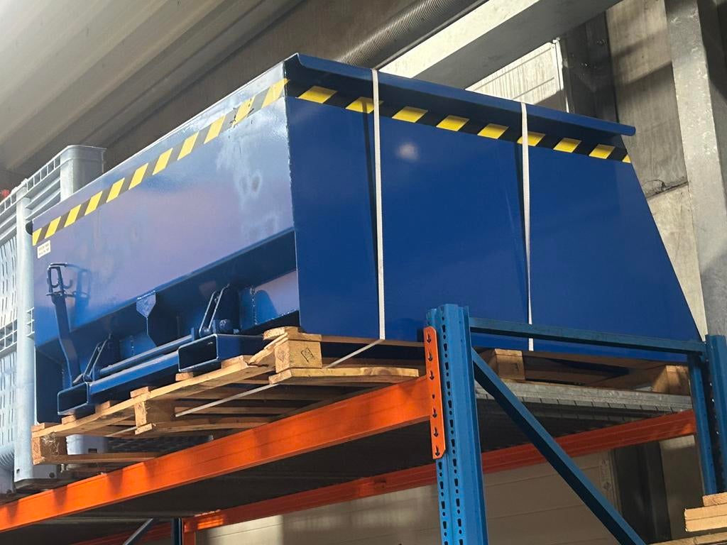 Nieuwe schepbak 1500l, Zakelijke goederen, Ophalen