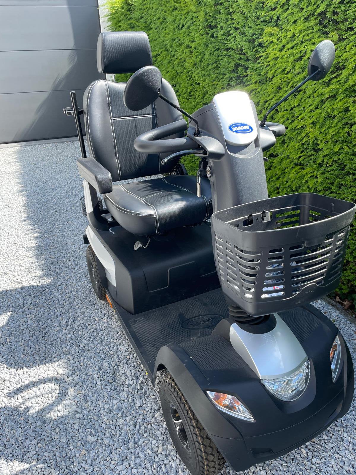 Invacare Comet Pro met spiegels, Diversen, Brommobielen en Scootmobielen, Ophalen, 46 km of meer, 11 t/m 15 km/u, Invacare