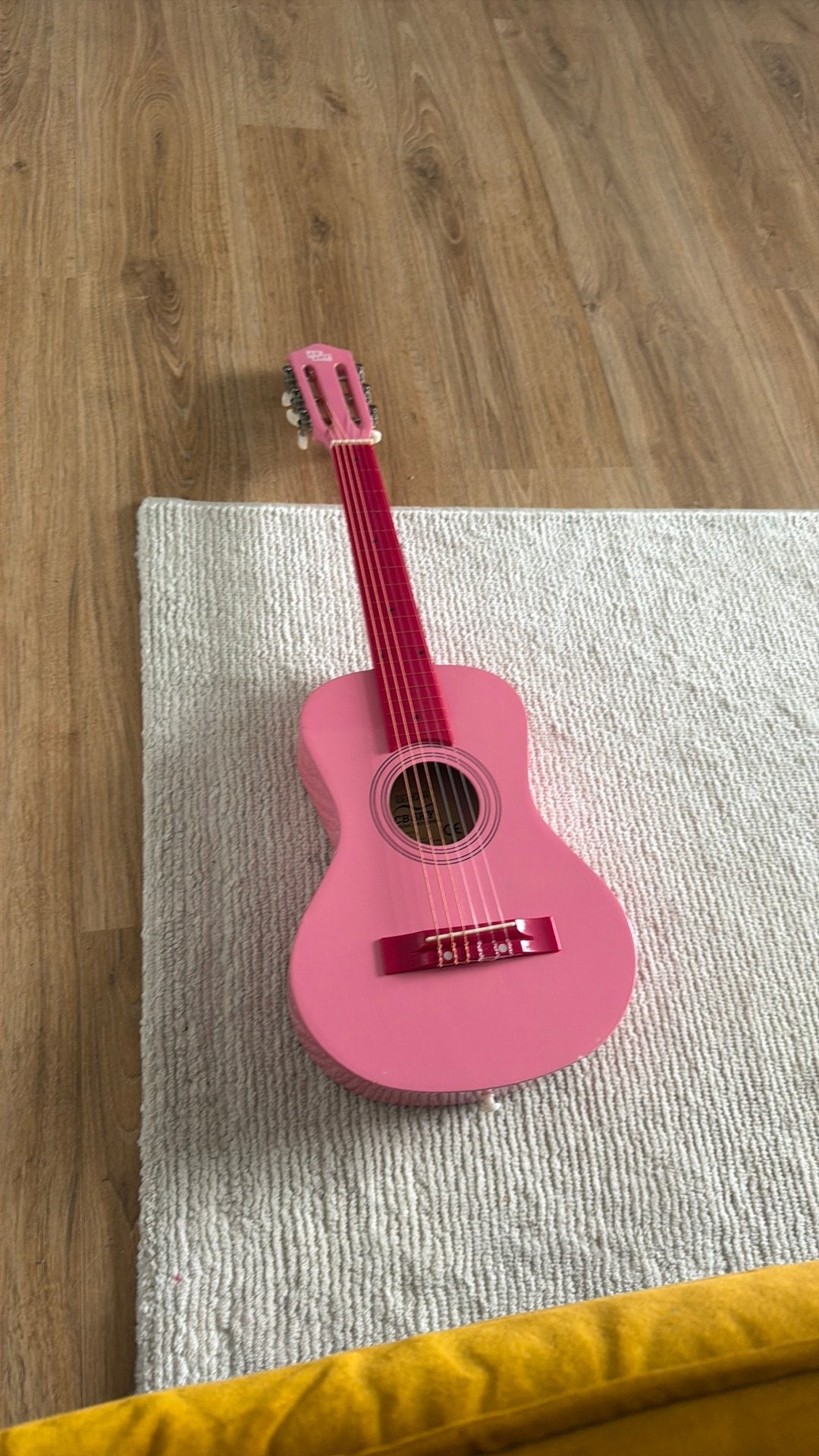 Kindergitaar, Muziek en Instrumenten, Ophalen, Zo goed als nieuw