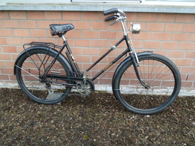 vélo ancien vélo grand-mère ancètre rétro vintage classique, Vélos & Vélomoteurs, Enlèvement, Vitesses