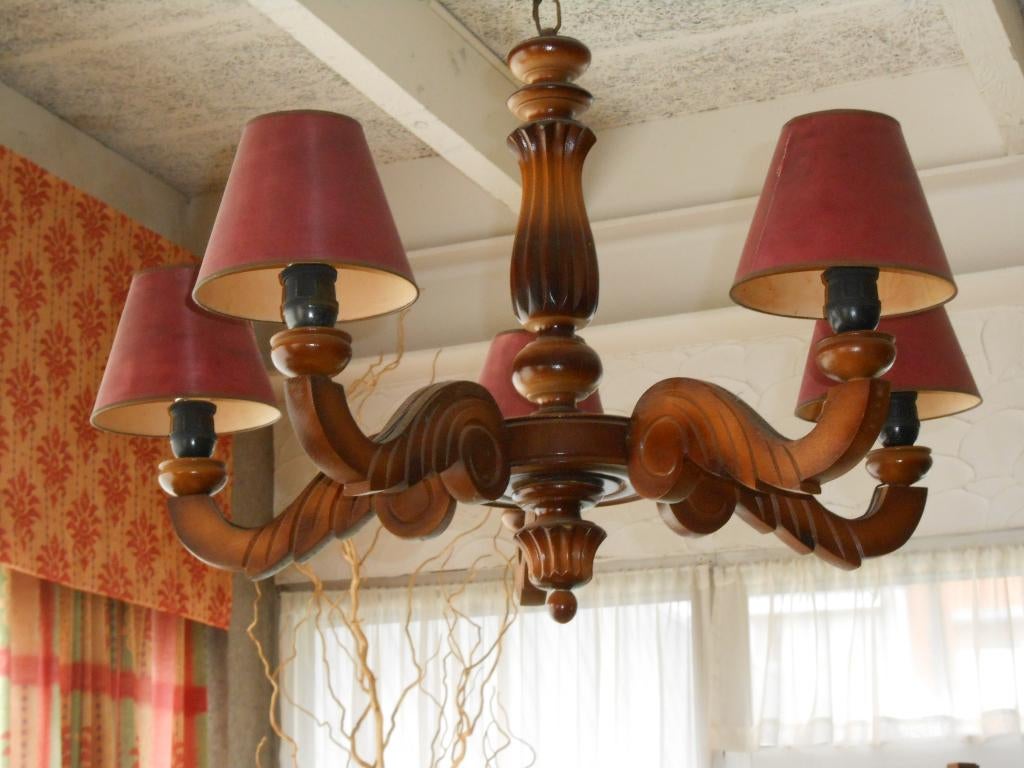 houten luster, Ophalen