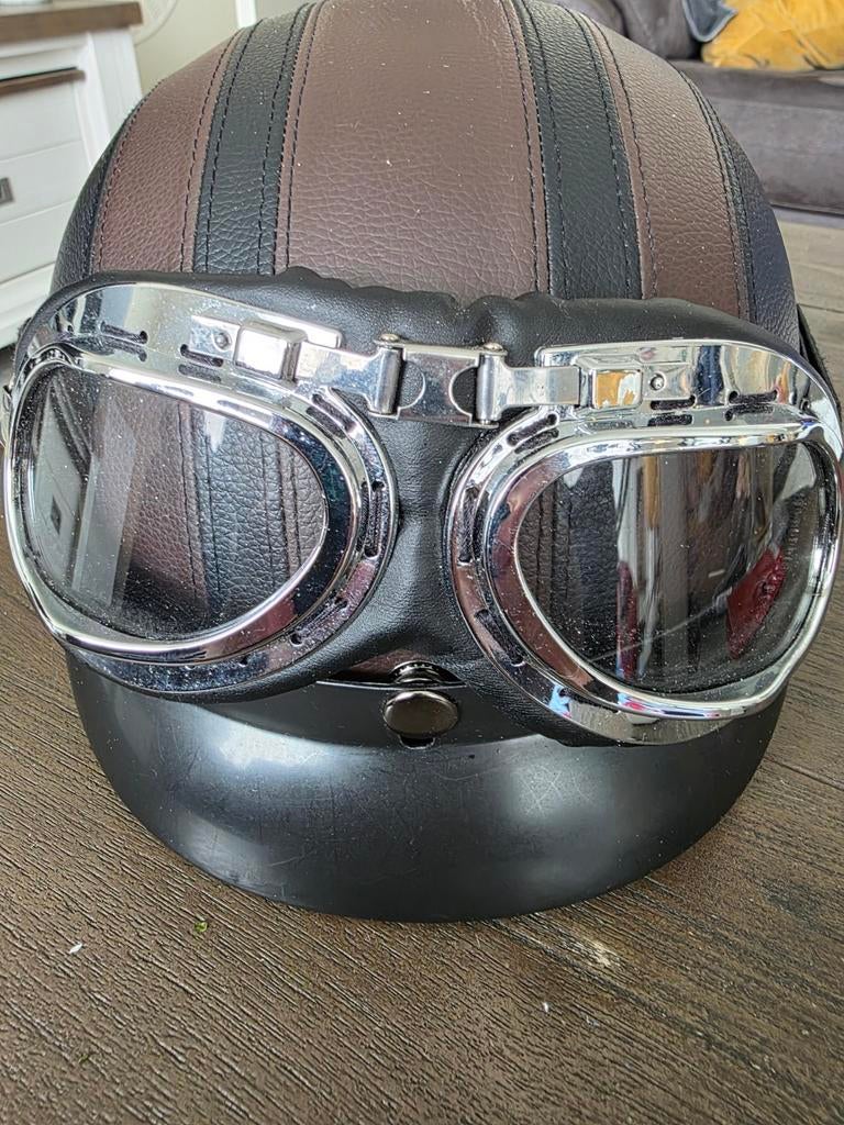 Mooie helm.incl bril, Ophalen