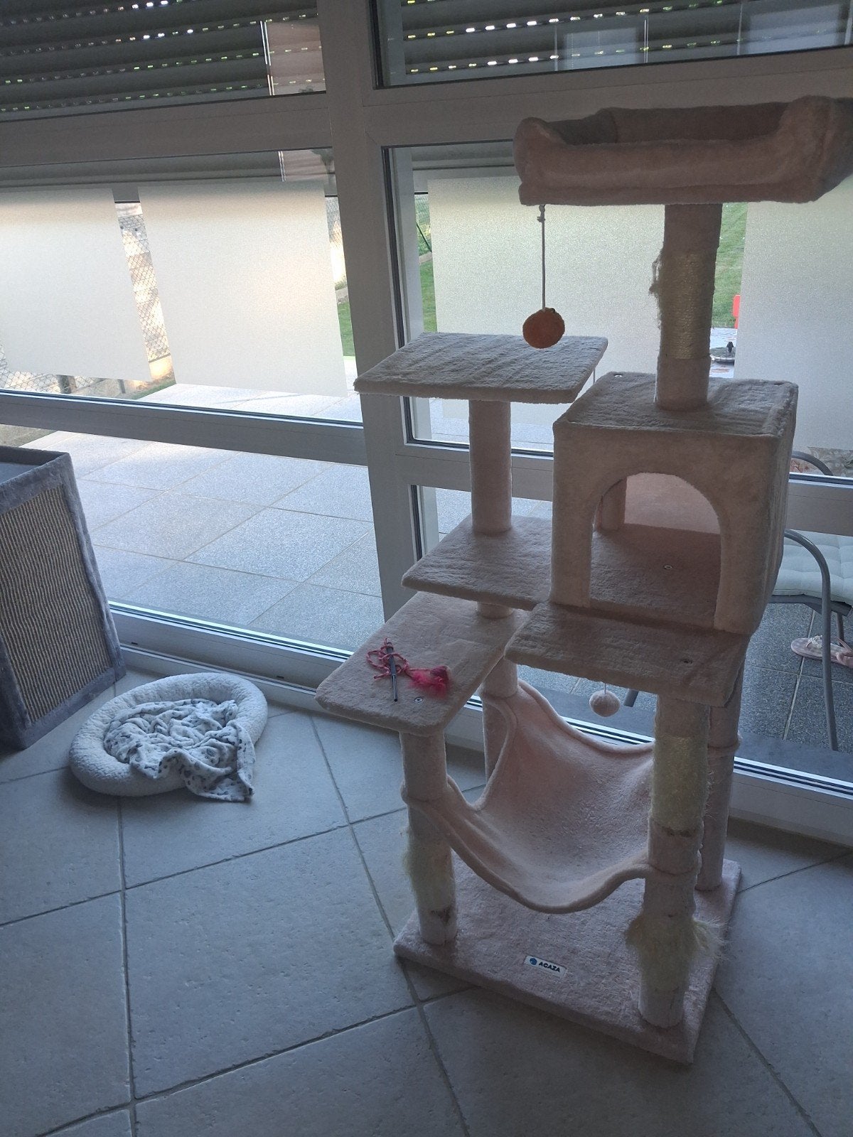 joli meuble pour chat, Enlèvement, Comme neuf, Griffoir