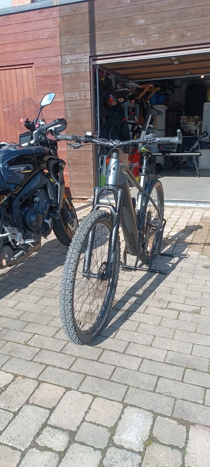 Cube reaction pro 625 2023, Fietsen en Brommers, Fietsen | Driewielfietsen, Ophalen
