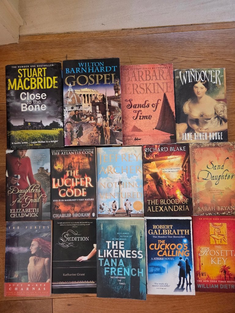 veel engelse boeken - nieuw/als nieuw - 2/3/5 €, Ophalen of Verzenden, Zo goed als nieuw, Fictie