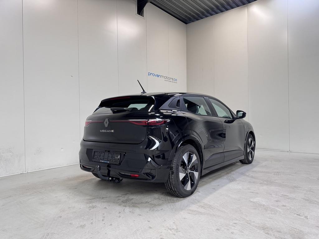 Renault Megane Equilibre V40- Apple CarPlay - Topstaat! 1St, Auto's, Renault, 161 kW, 0 kg, Zwart, https://public.car-pass.be/vhr/2b2e6cf3-e385-4da4-8172-5462a5d3ac08