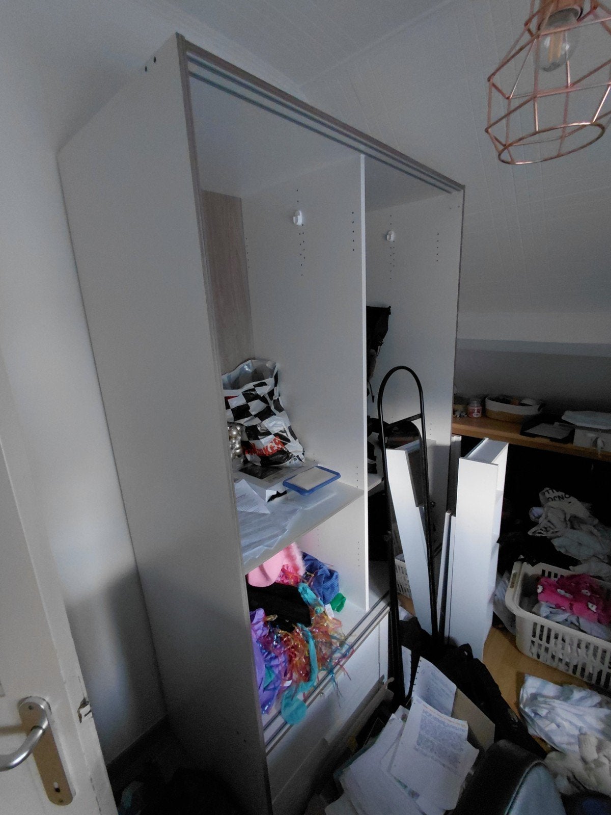 Gratis kleerkast met 2 schuifdeuren, 4 lades., Ophalen