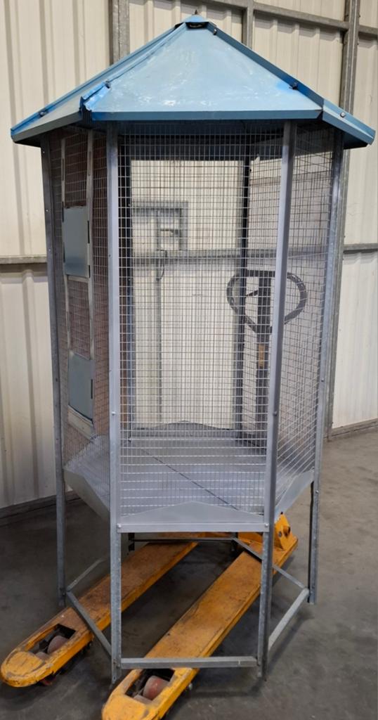 Vogelaire/ vogelkooi voor buiten, Dieren en Toebehoren, Vogels | Hokken en Kooien, Ophalen, Vogelkooi