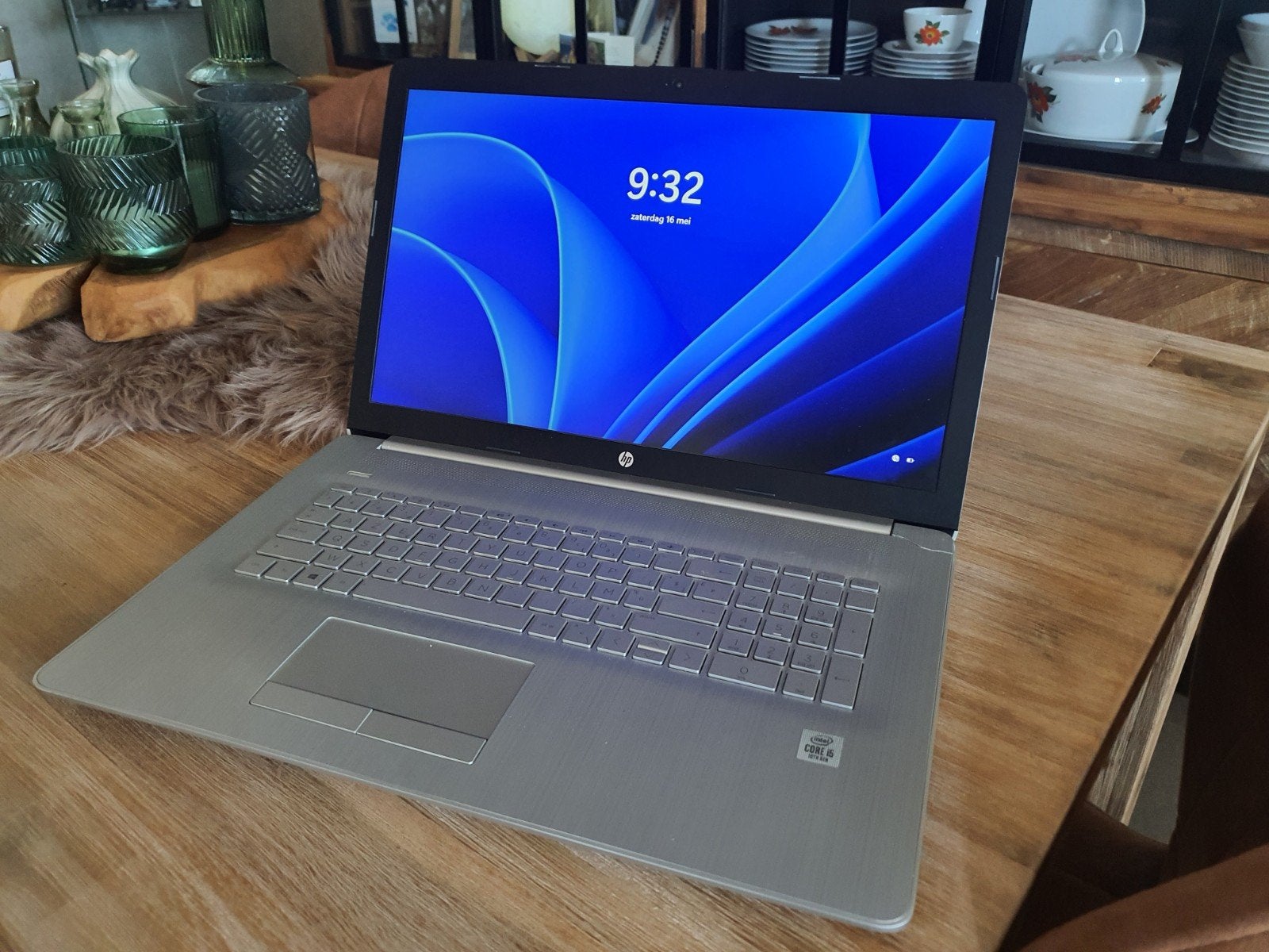 hp notebook 17inch i5 10th 12gb 512gb ssd win11, Ophalen