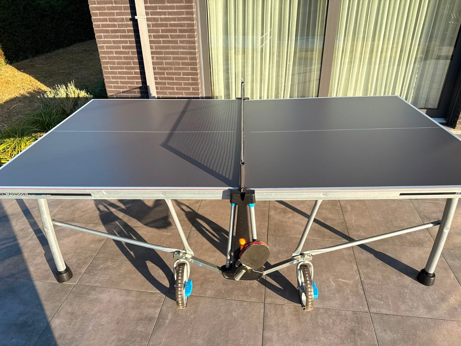 Ping pong tafel decathlon, Sport en Fitness, Tafeltennis, Ophalen, Zo goed als nieuw, Tafel Outdoor, Inklapbaar