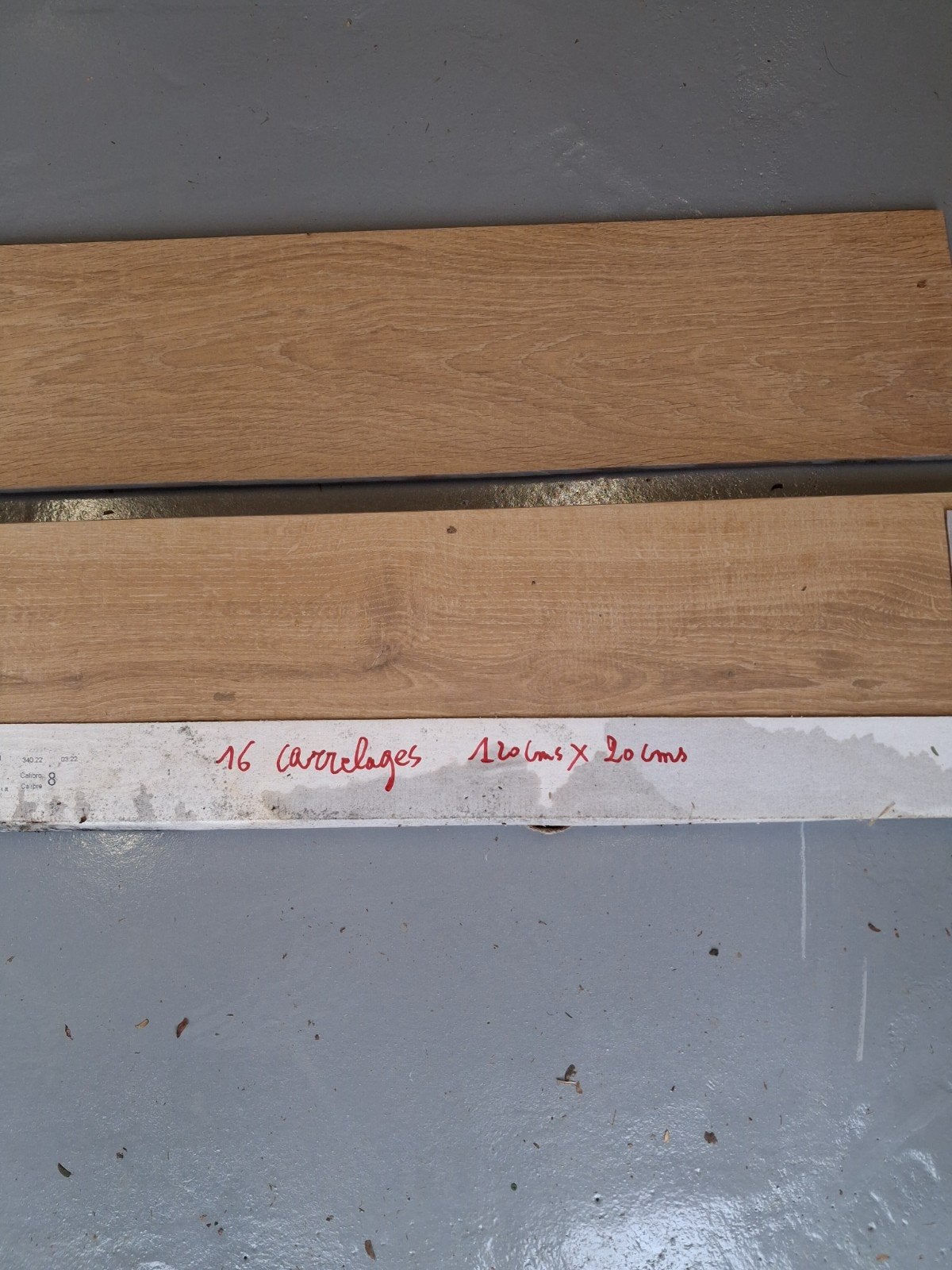Carrelage - 4m2, Enlèvement, Autres types, Autres matériaux, 10 à 30 cm