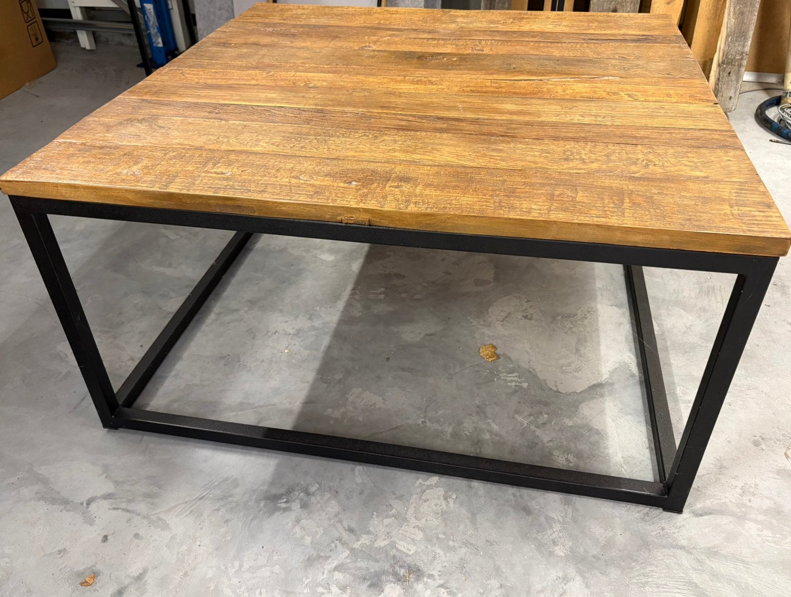Salontafel, Ophalen, Zo goed als nieuw