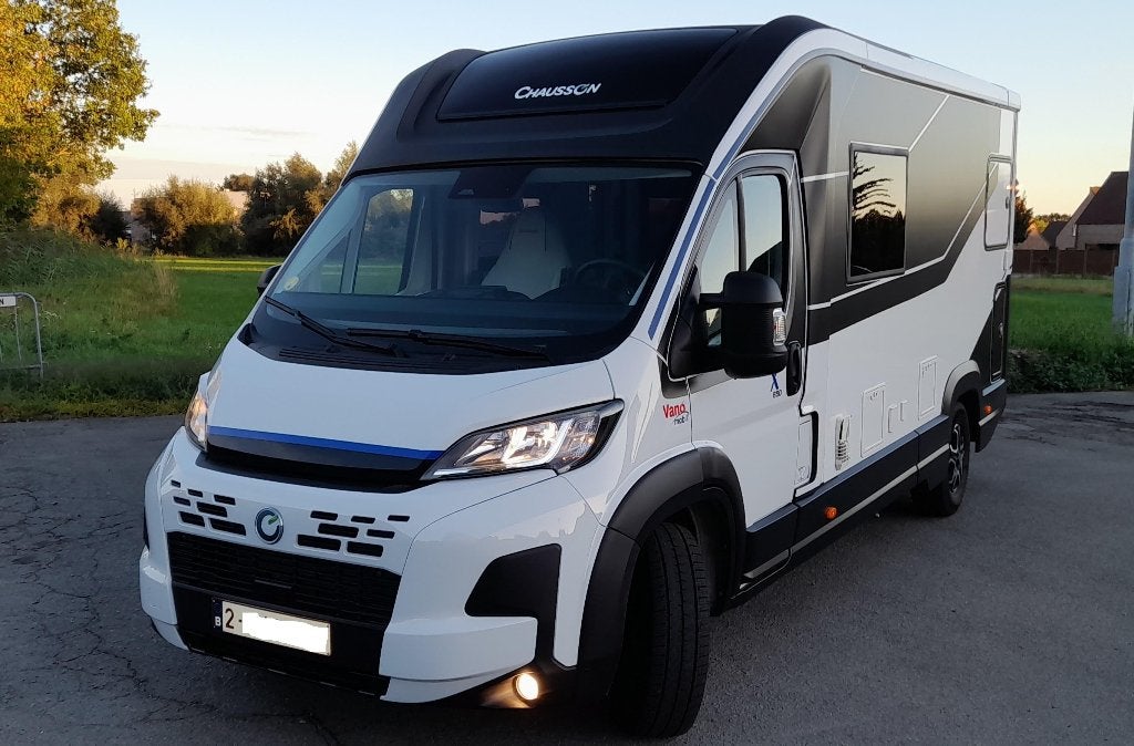 Camping-car CHAUSSON X650, Caravanes & Camping, Jusqu'à 4, 6 à 7 mètres, Toilette à cassette, Fiat
