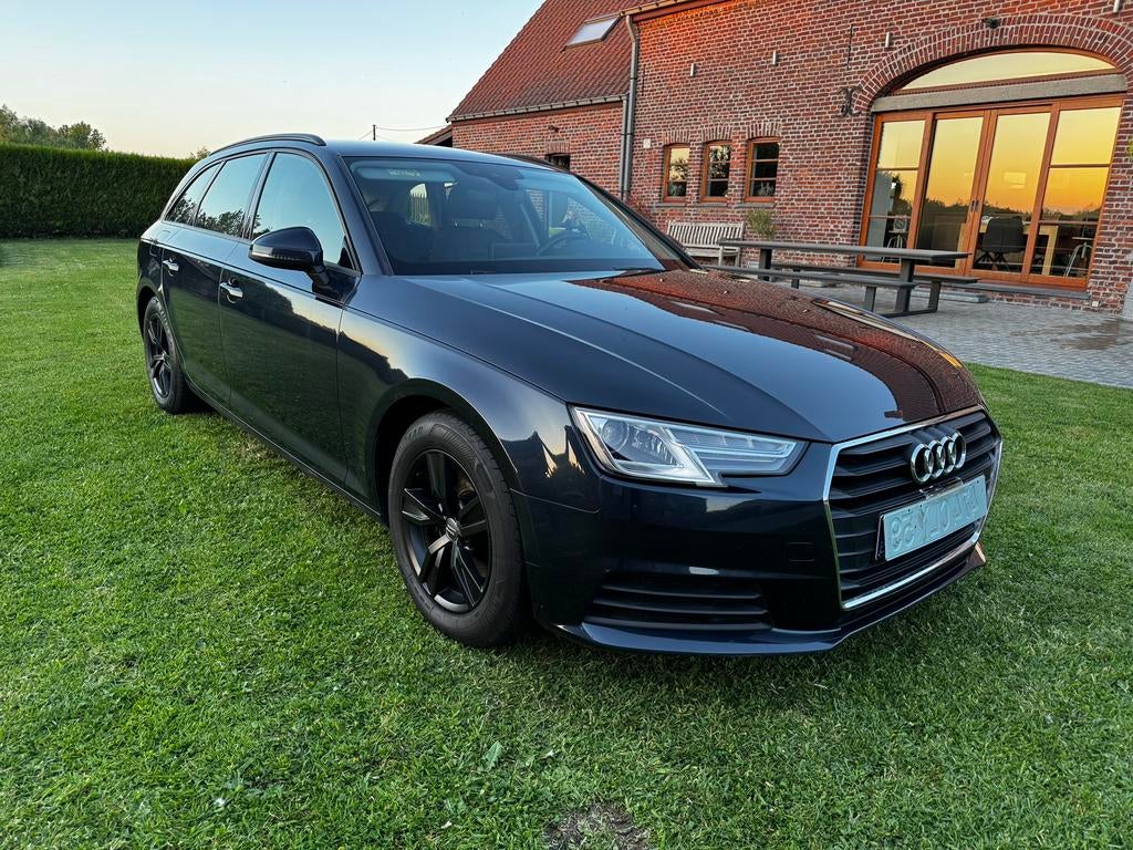 Audi A4 Break B9 - 02/2016 - 150cv Boite Manu - 215.000 kms, Auto's, Audi, Particulier, A4, Break, Blauw, Blauw, Ophalen