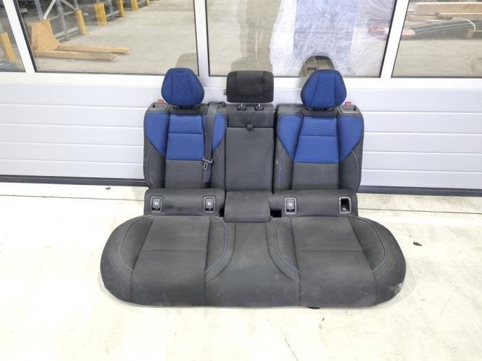 Banquette arrière d'un Lynk & Co 01, Autos : Pièces & Accessoires, -, 3 mois de garantie, Utilisé, Autres marques automobiles