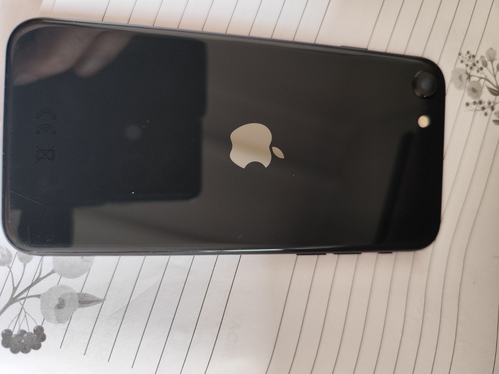 IPHONE se (2020), Télécoms, Enlèvement, Ne fonctionne pas, Noir, 85 %