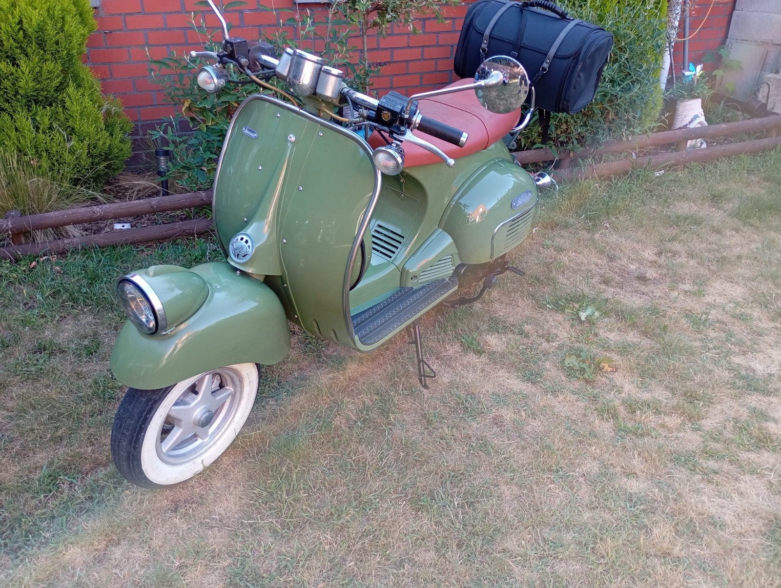 neco abruzzi mooi in orde B klasse 45km/u vespa retrolook, Classe B (45 km/h), Enlèvement, Utilisé, Essence