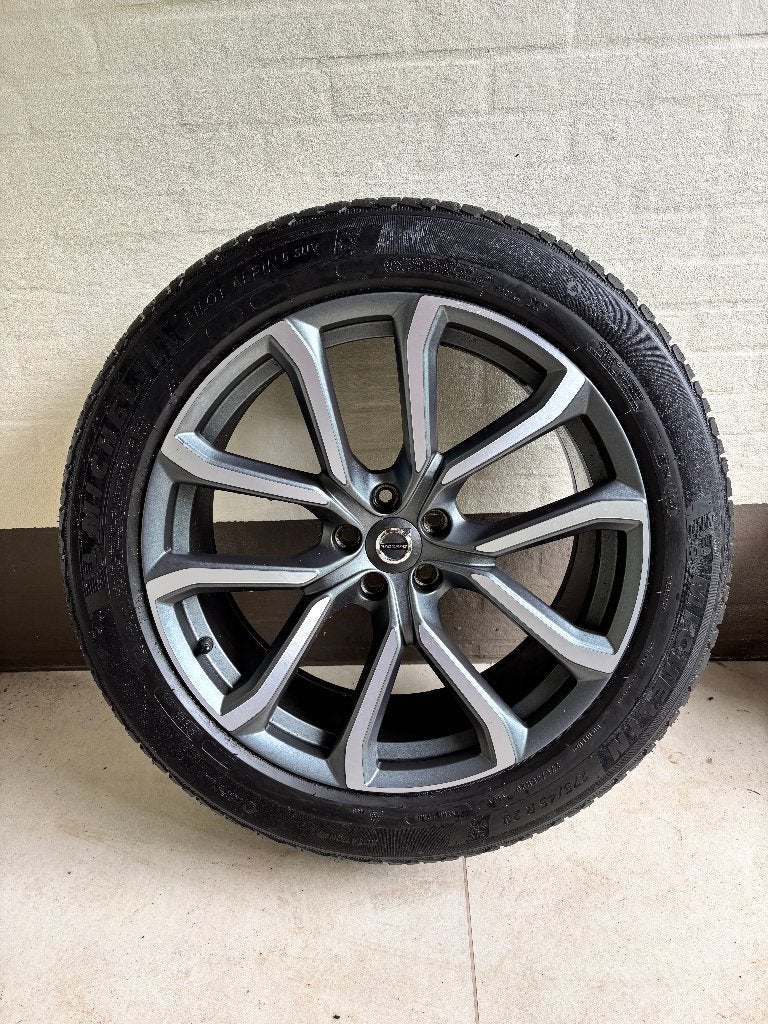 Volvo XC90 20" velgen + Michelin winterbanden, Autos : Pièces & Accessoires, Pneus & Jantes, Pneus hiver, 275 mm, Pneu(s), Enlèvement