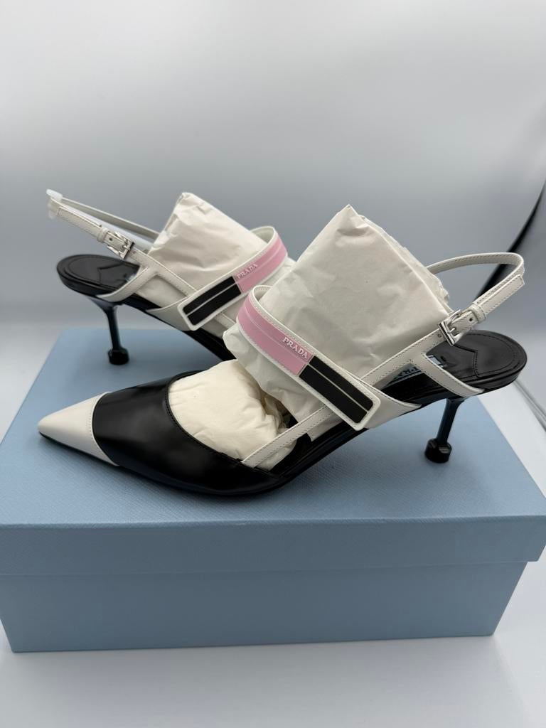 Nieuwe slingback pumps van Prada - Maat 38,5, Pumps, Wit, Nieuw, Ophalen of Verzenden