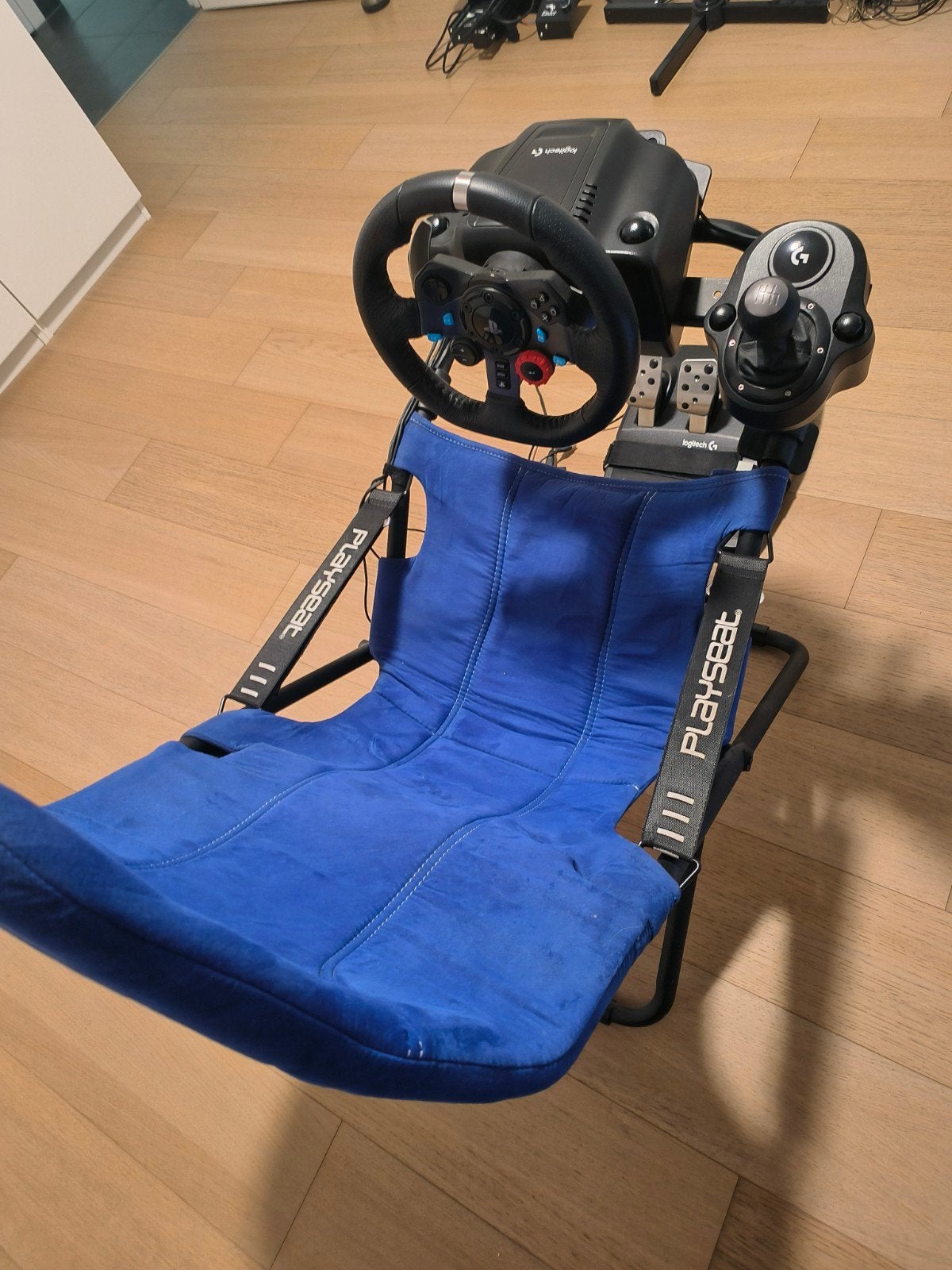 Playseat PS blauw,  Logitech g29 stuur , pedalen en shifter, Games en Spelcomputers, Spelcomputers | Sony Consoles | Accessoires