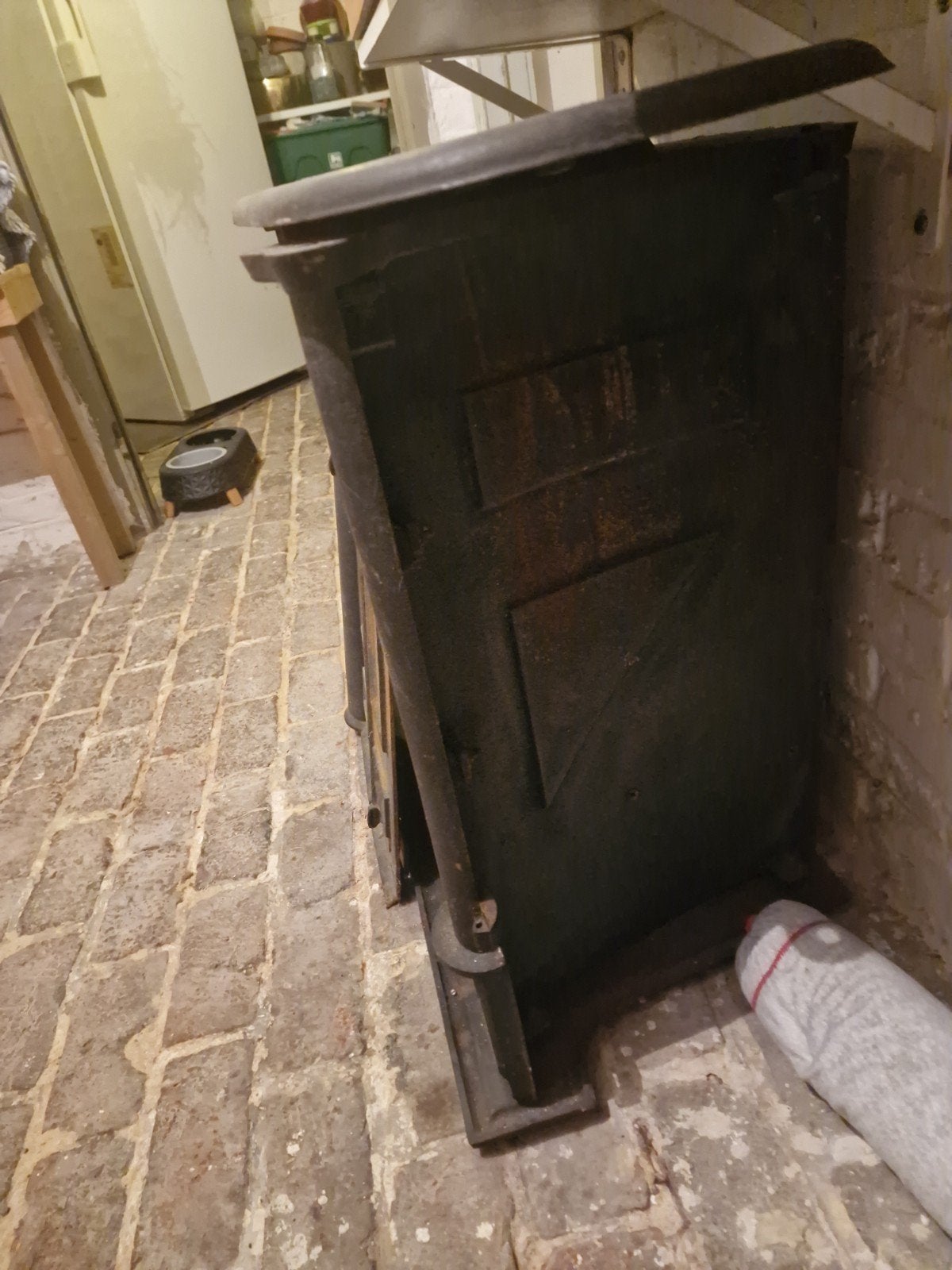 Poêle  a bois a donner., Maison & Meubles, Fonte