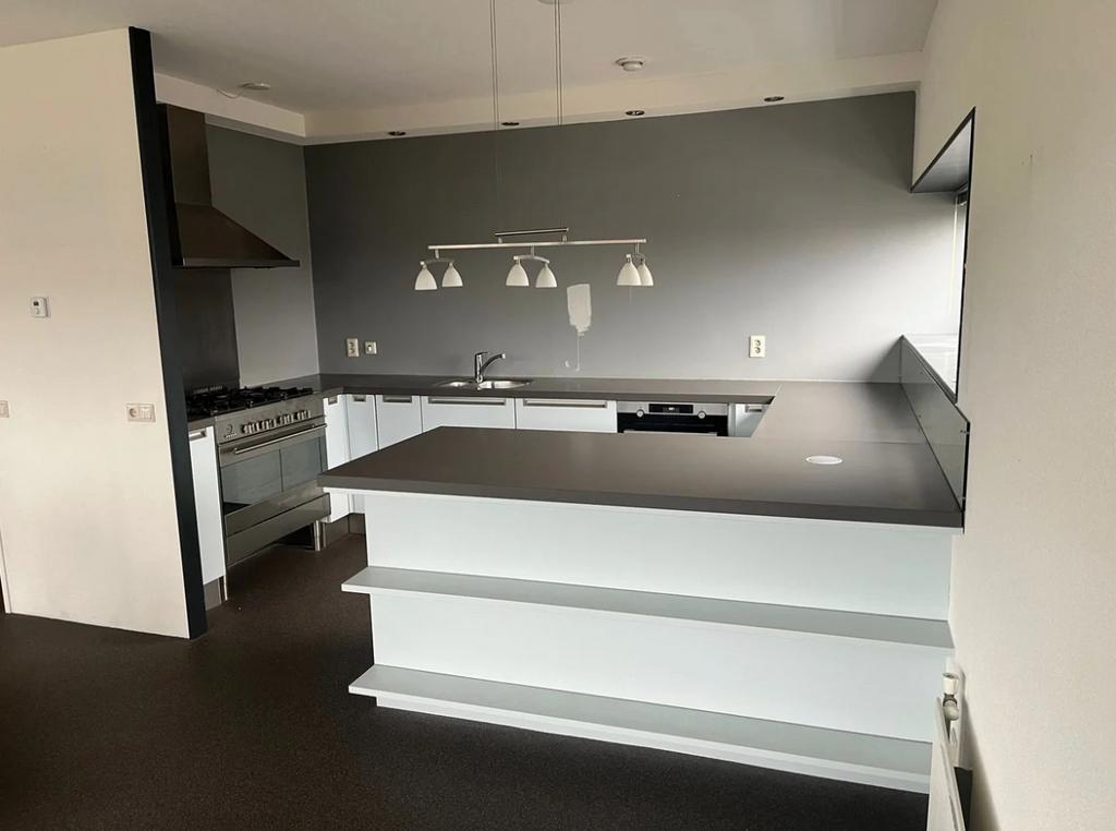 Keuken EU Next125 moderne complete topsteen electro AEG top, Ophalen
