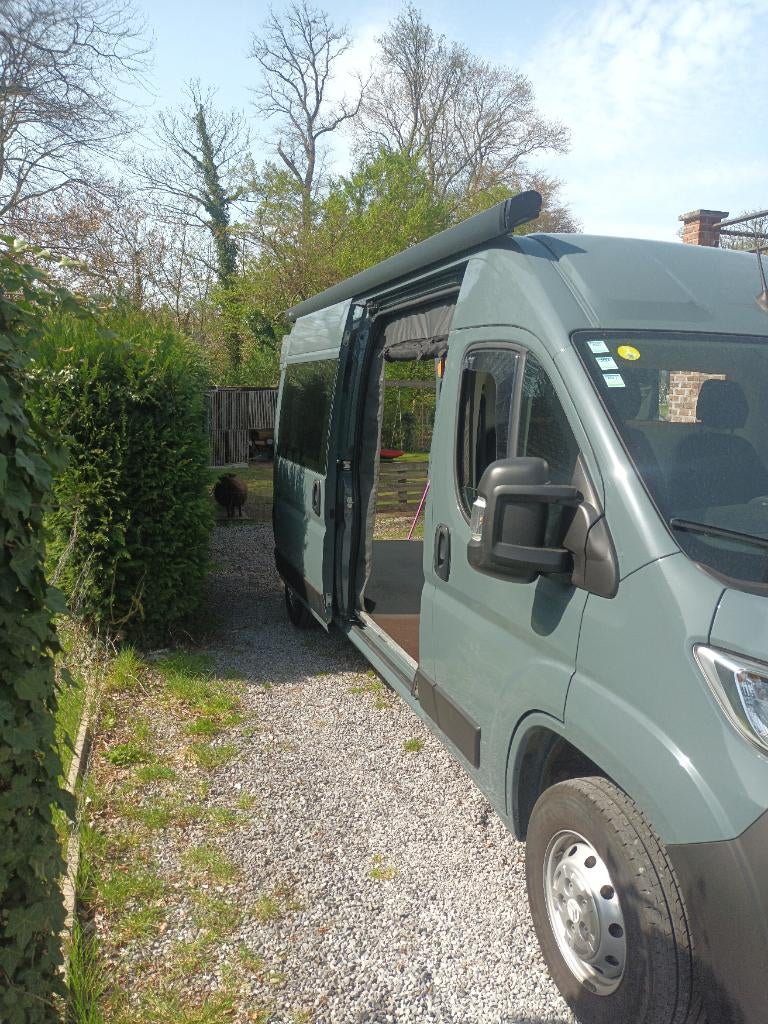 Camping-car Citroën Jumper 2024, Auvent, Argent ou Gris, 6 portes, Euro 6