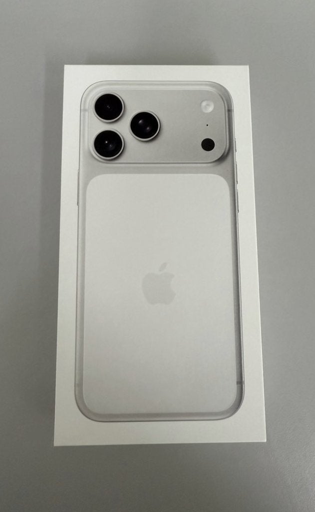 iPhone 17 Pro Max - Silver - 2TB - dans boite scellé, Télécoms, Neuf, Enlèvement ou Envoi, Sans abonnement, Sans simlock