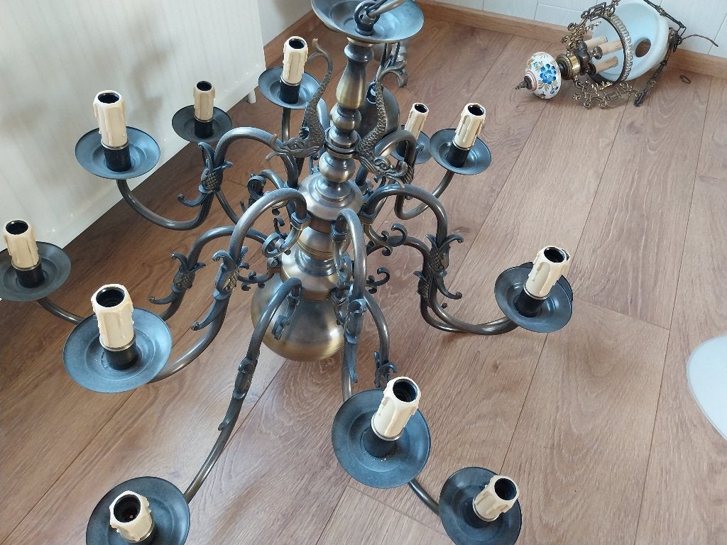 Prachtige zwart Koperen luster 12 armen 7,5 kg, Ophalen