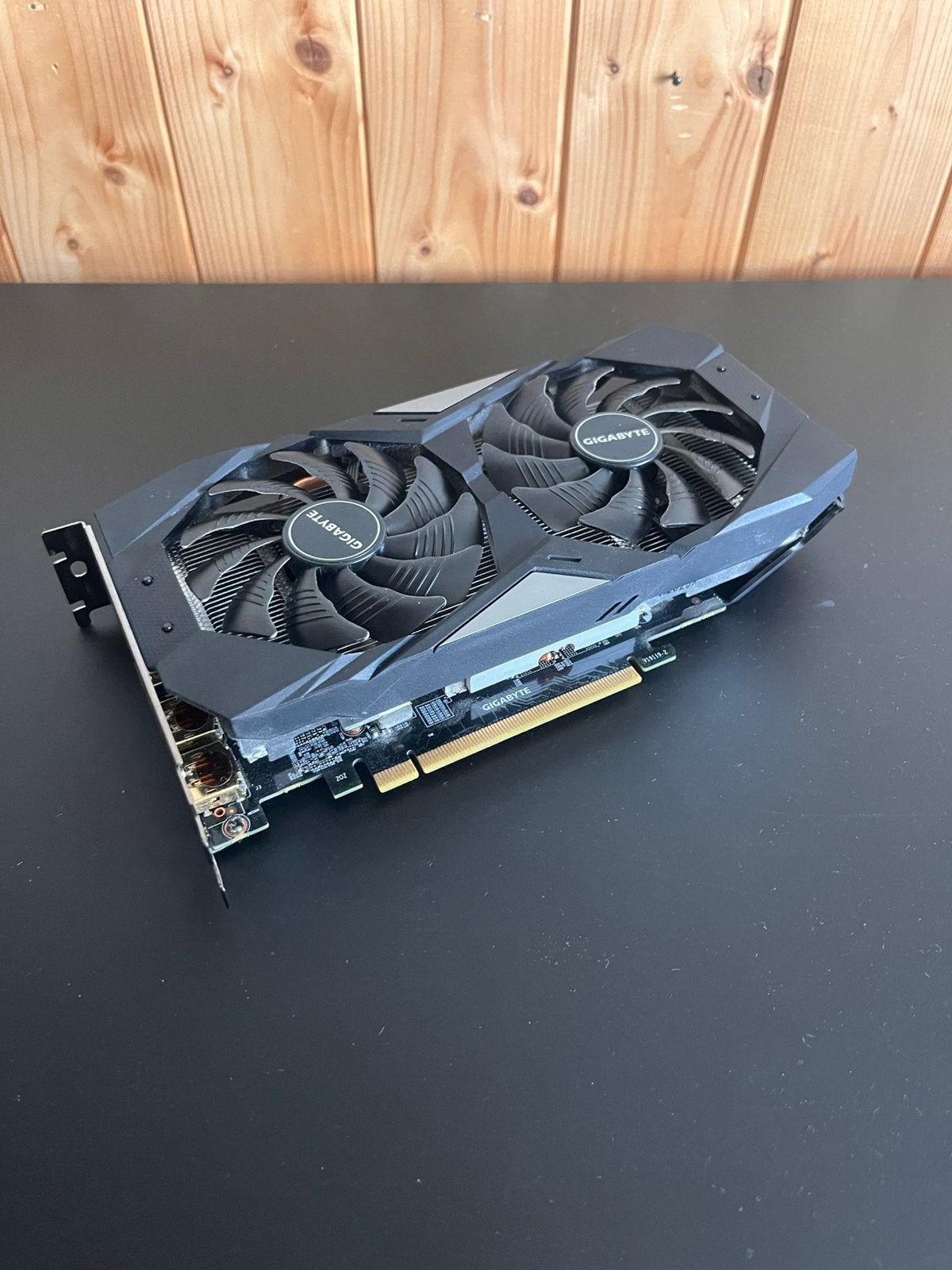 RTX 2060 8gb Gigabyte, Computers en Software, Videokaarten, Ophalen, Zo goed als nieuw, Nvidia, HDMI