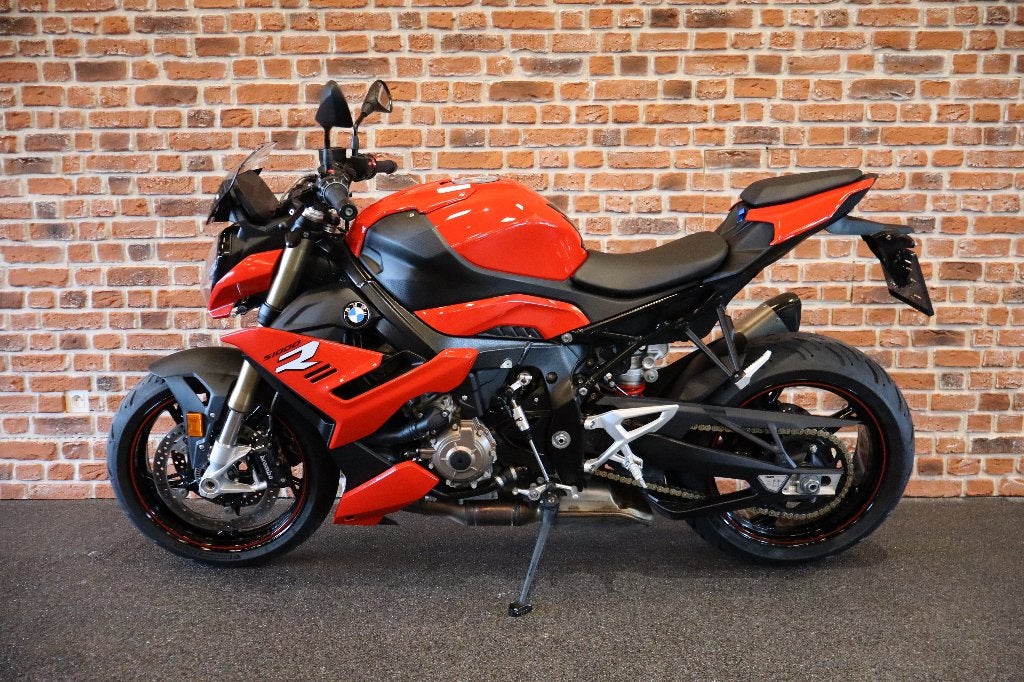 BMW S 1000 R - Premium Selection -, Occasion, 4 cilinders, Motorrijbewijs A, Handvatverwarming