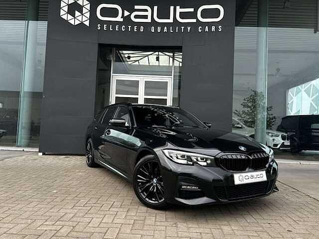 BMW 318 iA Touring M Sport / GPS + / Carplay / LED /, Auto's, Automaat, 1998 cc, 114 kW, Zwart