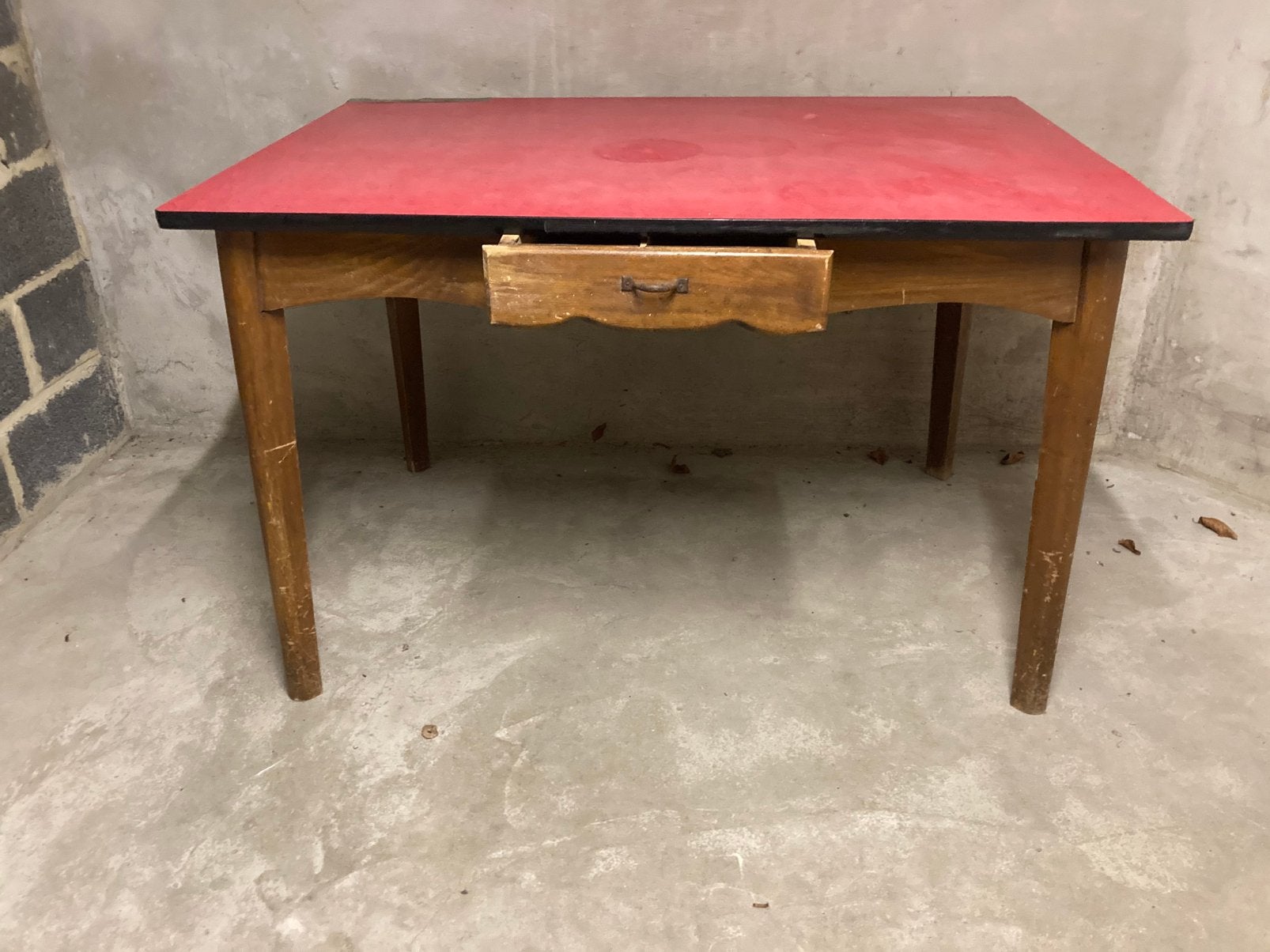(Werk-)tafel, Ophalen, Gebruikt, 100 tot 150 cm, 50 tot 100 cm