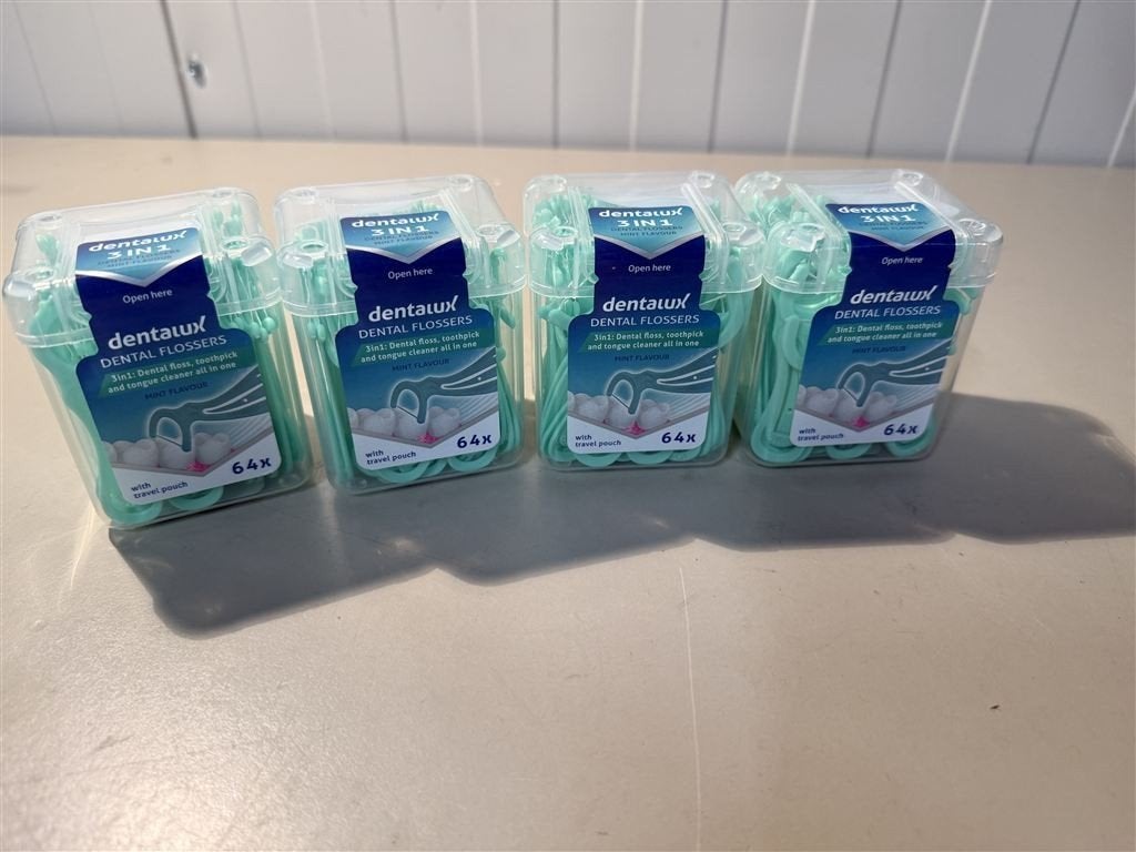 4 Dozen Dentalux Flosdraad [256 stuks] - Mintsmaak -, Bijoux, Sacs & Beauté, Beauté | Soins de la bouche, Enlèvement ou Envoi