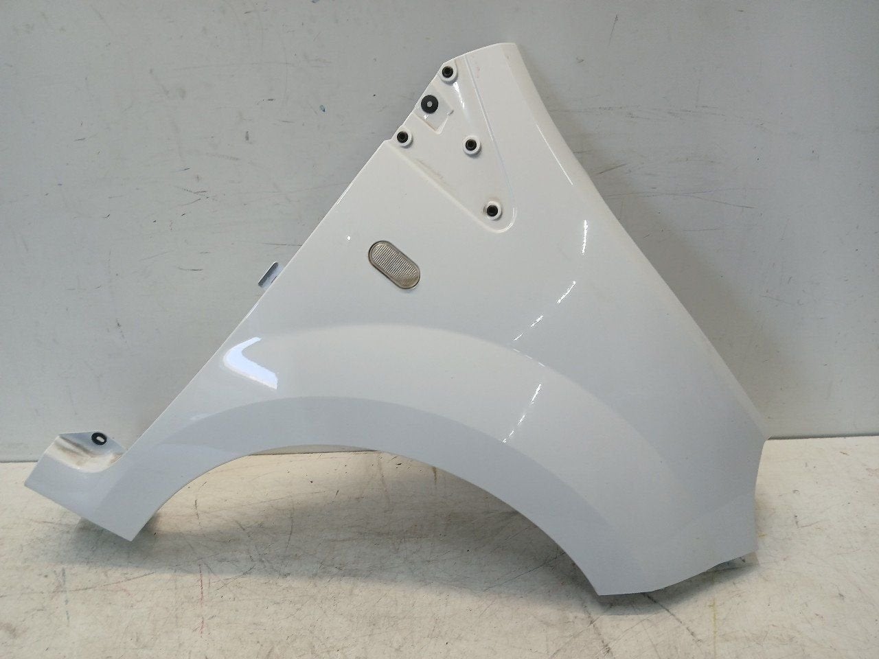 Spatbord rechts voor Renault Twingo, Autos : Pièces & Accessoires, Onderdelen@venauto.nl, Van der Ven Autorecycling B.V., Ettenseweg 76, 4706 PB Roosendaal, The Netherlands